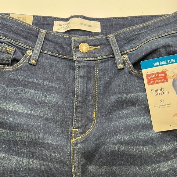 Levi’s Signature Mid Rise Slim Size 29 - Picture 15 of 16